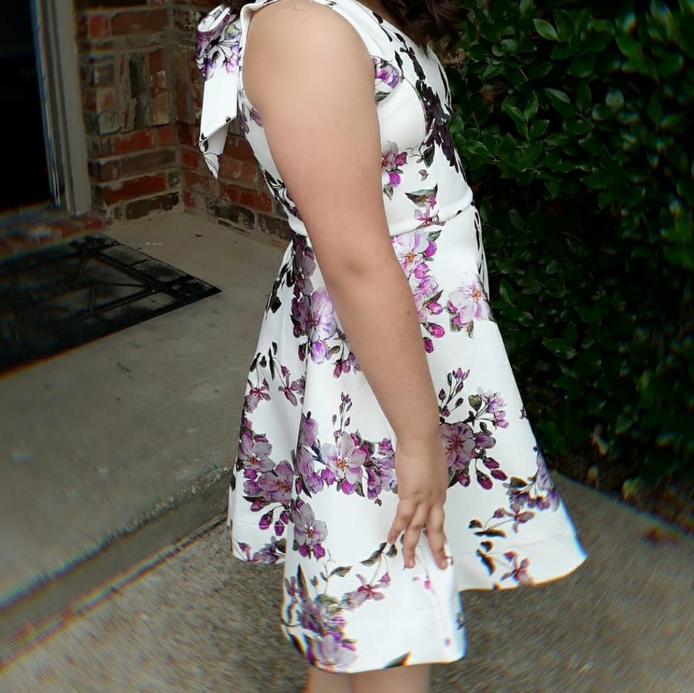 Girls size 12 cocktail dress really nice material